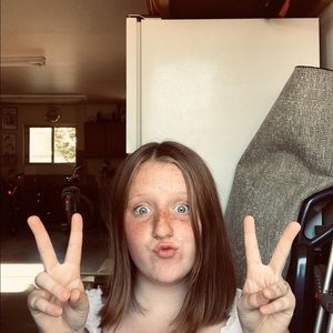 Meet your Posher, Karlee